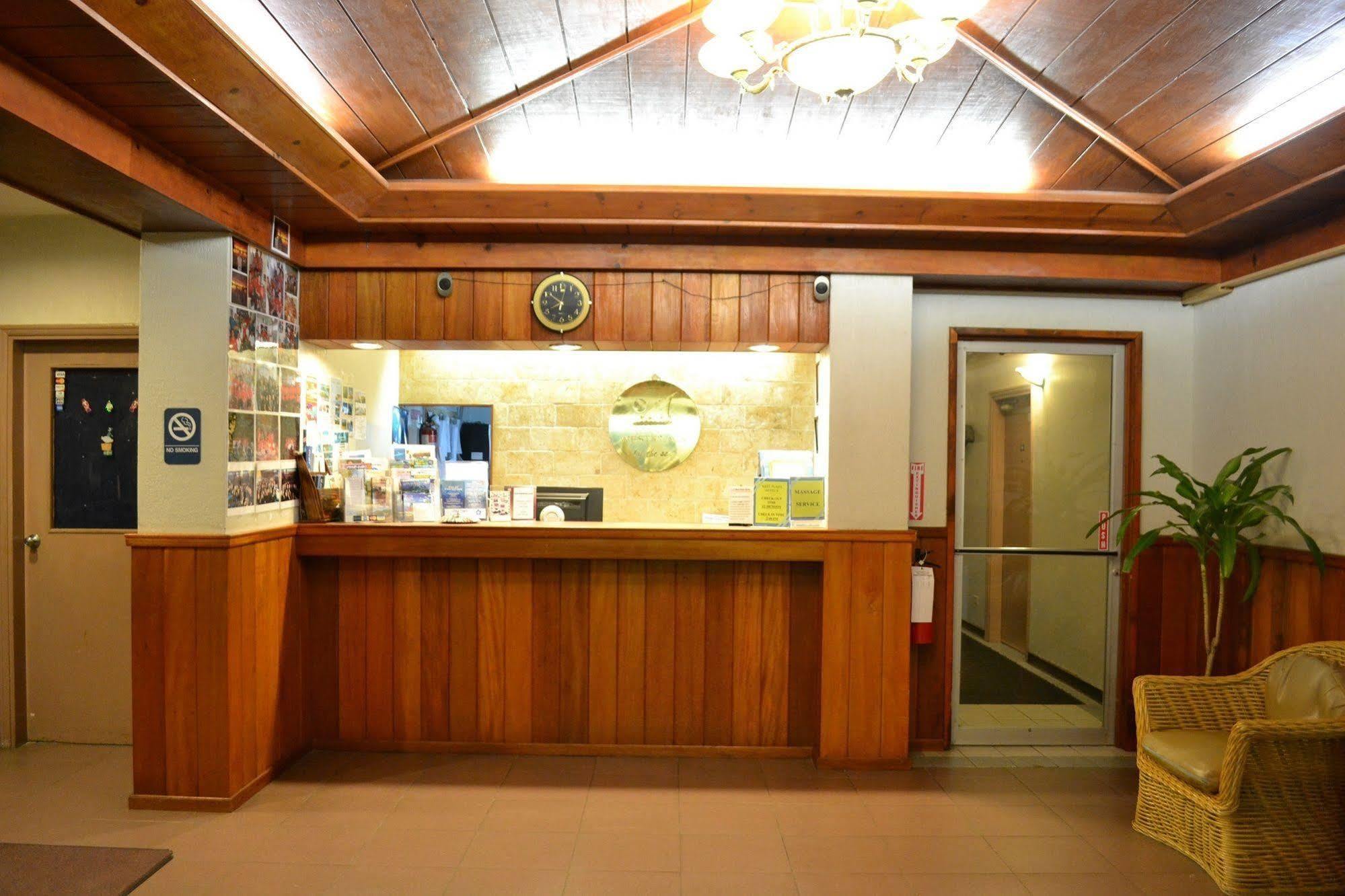 West Plaza By The Sea Hotel Koror Bagian luar foto